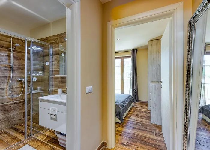 M- Panoramic View Διαμέρισμα Mugeba